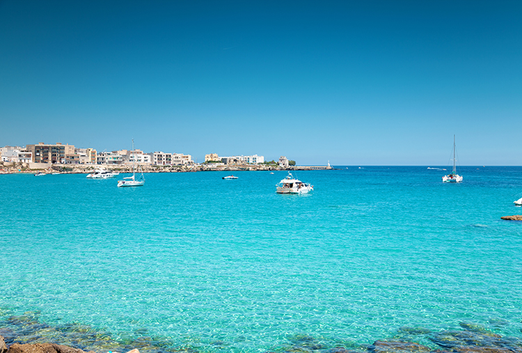 La Puglia ha il mare più bello d'Italia. Ora è ufficiale!