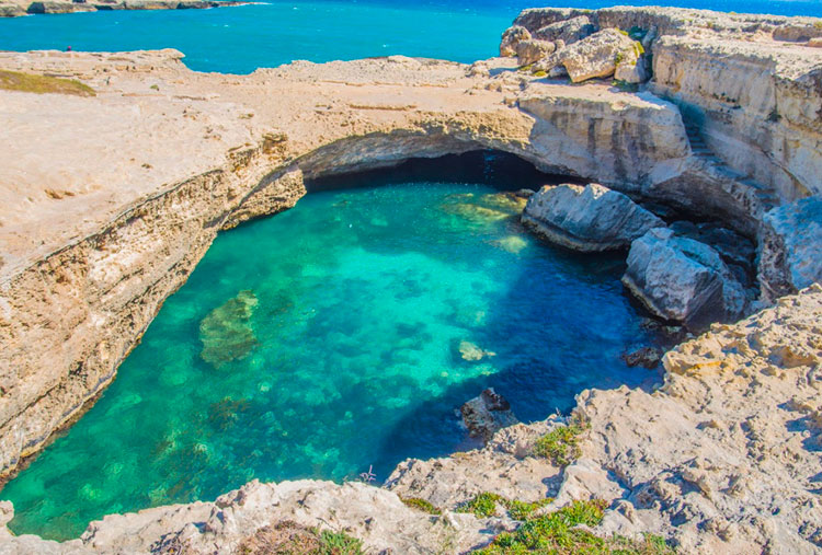 Grotta della Poesia: il fascino del Salento!