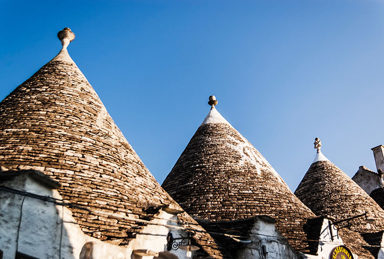 Trulli in Puglia: un'esperienza unica nel cuore della Valle d'Itria