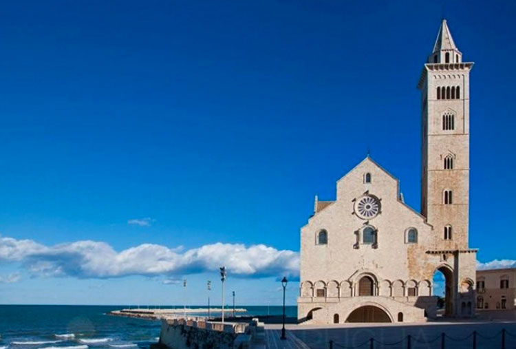 Trani e la sua Cattedrale sul mare