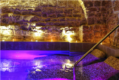 30-31/10 o 1/11: 1 Notte ad Halloween anche in Mezza Pensione con Spa per 2 persone