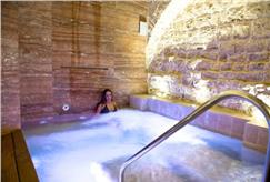 1 Notte in Dimora Storica anche in Mezza Pensione con Spa per 2 persone