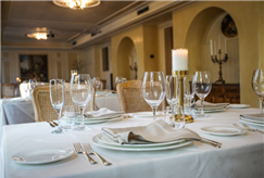 31/12: Cenone di Capodanno con Musica e Animazione per 1 persona 