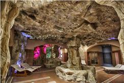 1 Notte Luxury in B&B o Mezza Pensione con Percorso Spa anche con Massaggio per 2 persone