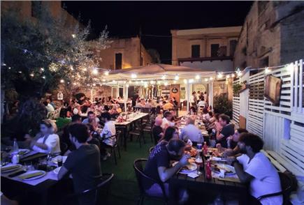 Aperitivo con Tagliere di 5 Specialità con Drink per 1 persona