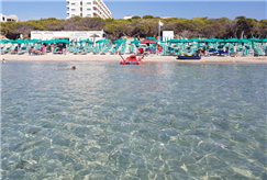 Anche il Sabato: Accesso al Lido con Ombrellone e Lettino per 2 persone