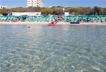 Anche il Sabato: Accesso al Lido con Ombrellone e Lettino per 2 persone