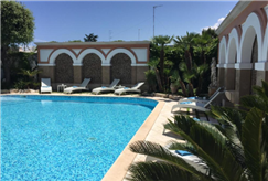 14/08: 1 Notte a Ferragosto a Bisceglie in Mezza Pensione o Pensione Completa con Accesso alla Piscina Esterna per 1 persona