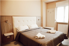 Giugno e Settembre: 1 Notte in Camera Standard in B&B dal lunedì al giovedì per 2 persone