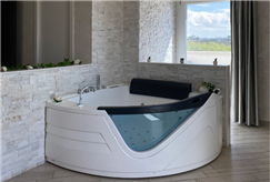 Dalla domenica al venerdì: 1 Notte in Junior Suite con vasca idromassaggio per 2 persone