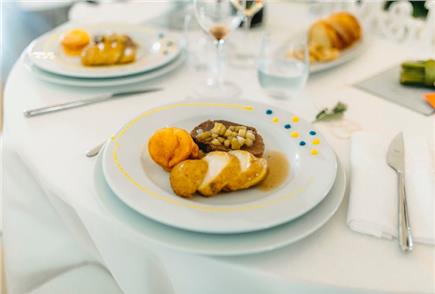 31/12: Cenone di Capodanno con Musica e Cocktail Party per 1 persona