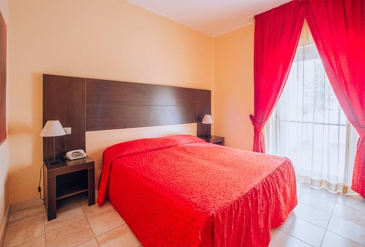 14/02: 1 Notte a San Valentino con Cena per 2 persone