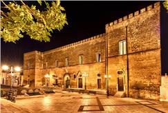 1 Notte in Mezza Pensione anche in Suite con Idromassaggio per 2 persone