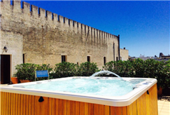 1 Notte in Mezza Pensione anche in Suite con Idromassaggio per 2 persone