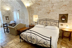 2 Notti in Trullo in B&B per 2 persone