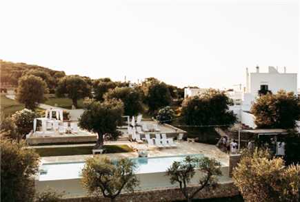 1 o 3 Notti con Accesso alla Piscina Esterna anche con Spa Privata e in Suite con Idromassaggio per 2 persone