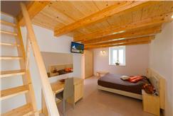 Day Use con Spa anche con Massaggio e Pranzo o Cena per 2 persone