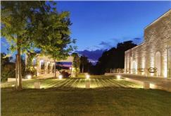 31/10 - 1/11: 1 Notte ad Halloween in B&B o Mezza Pensione anche con SPA e Massaggio per 2 persone