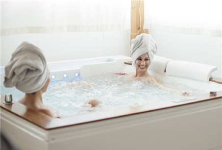 1 Notte in B&B o Mezza Pensione anche con SPA e Massaggio per 2 persone
