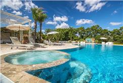1 Notte con Spa e Accesso alla Piscina Esterna anche con Cena per 2 persone