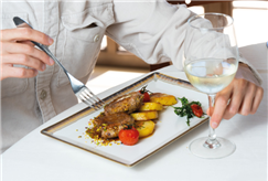 Sabato a Cena e Domenica a Pranzo: Menù Gourmet per 2 o 3 persone