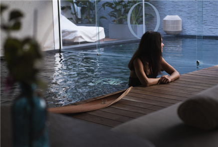 Percorso Benessere Luxury con Piscina Esterna Riscaldata anche con Massaggio per 2 persone