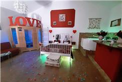 1 Notte in Suite con Idromassaggio e Sauna per 2 persone