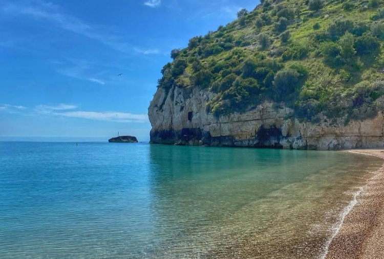Anche Sabato e Domenica: Accesso al Lido con Ombrellone e Lettino per 2 persone