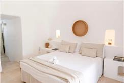 Fino al 19 Maggio e dal 23 Settembre al 31 Ottobre: 1 Notte in Mezza Pensione in Camera Standard per 2 persone