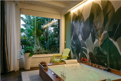 Day Use in Suite con Vasca Idromassaggio anche con Massaggio di Coppia e Aperitivo per 2 persone