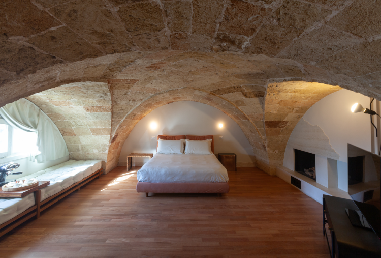 3, 4 o 5/01: 1 Notte dell'Epifania in Suite Luxury in B&B o Mezza Pensione con Accesso all'Area Benessere Privata con Aperitivo per 2 persone