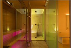 1 Notte anche in Suite con Mini Piscina con Accesso all'Area Relax Riservata per 2 persone