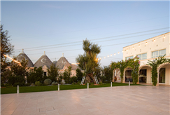 30/04 o 1/05: 1 Notte del 1° Maggio in B&B o Mezza Pensione per 2 persone