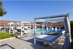 1 Notte in B&B o Mezza Pensione anche in Suite con Vasca Idromassaggio per 2 persone