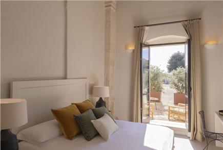 24, 25 o 26/04: 1 Notte del 25 Aprile in Dimora Storica anche con Cena Gourmet e Massaggio per 2 persone