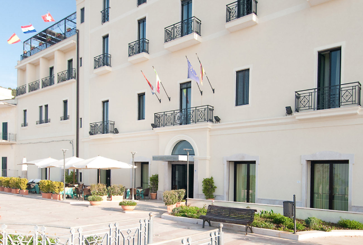 Grand Hotel Mediterraneo