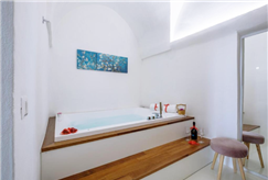 1 Notte in Suite con Vasca Idromassaggio anche con Apericena per 2 persone