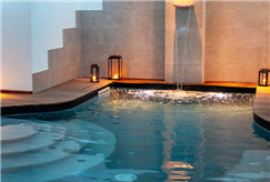 1 Notte in B&B o Mezza Pensione con Accesso alla Piscina Esterna anche con Spa per 2 persone