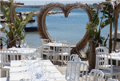 Anche Sabato e Domenica: Pranzo o Cena in Riva al Mare per 1 persona