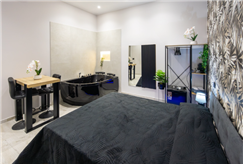 1 Notte in Suite con Vasca Idromassaggio anche con Angolo Cottura e Terrazzino Privato per 2 persone