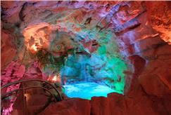 13 o 15/02: 1 Notte a San Valentino con Percorso Benessere per 2 persone