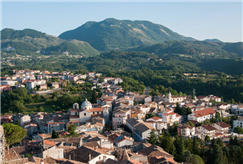 1 o 2/06: 1 Notte del 2 Giugno in B&B o Mezza Pensione anche con Spa per 2 persone