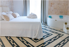 1 Notte in Suite con Vasca Idromassaggio per 2 persone