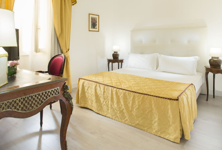 4, 5 o 6/04: 1 Notte a Pasqua in B&B con Aperitivo e Bollicine per 2 persone