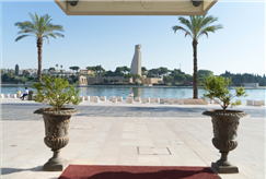 6-7-8/12: 1 Notte dell'Immacolata in Junior Suite Vista Mare con Aperitivo e Bollicine per 2 persone