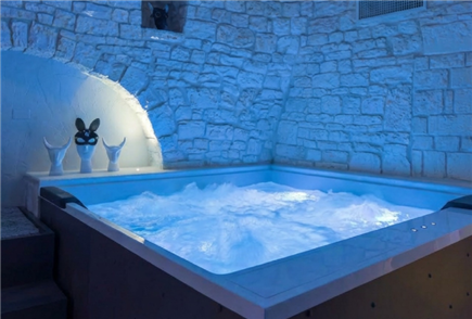 Day Use con Percorso Benessere Esclusivo e Riservato in Trullo per 60 o 120 minuti per 2 persone