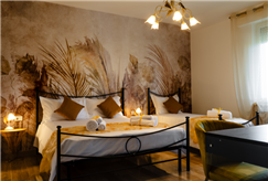 Abruzzo: 1 Notte tra la Natura con Volo Panoramico in Ultraleggero con Istruttore per 2 persone