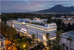 Campania: 1 Notte Luxury con Percorso Benessere anche in Mezza Pensione per 2 persone