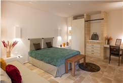 Da Ottobre a Maggio: 1 Notte in Camera Matrimoniale dal lunedì alla domenica per 2 persone