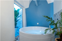 1 Notte in Suite con Vasca Idromassaggio per 2 persone